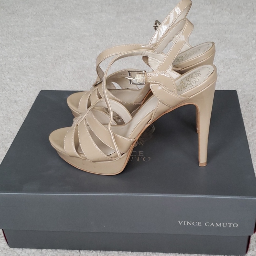 Vince Camuto blush dressy sandal
